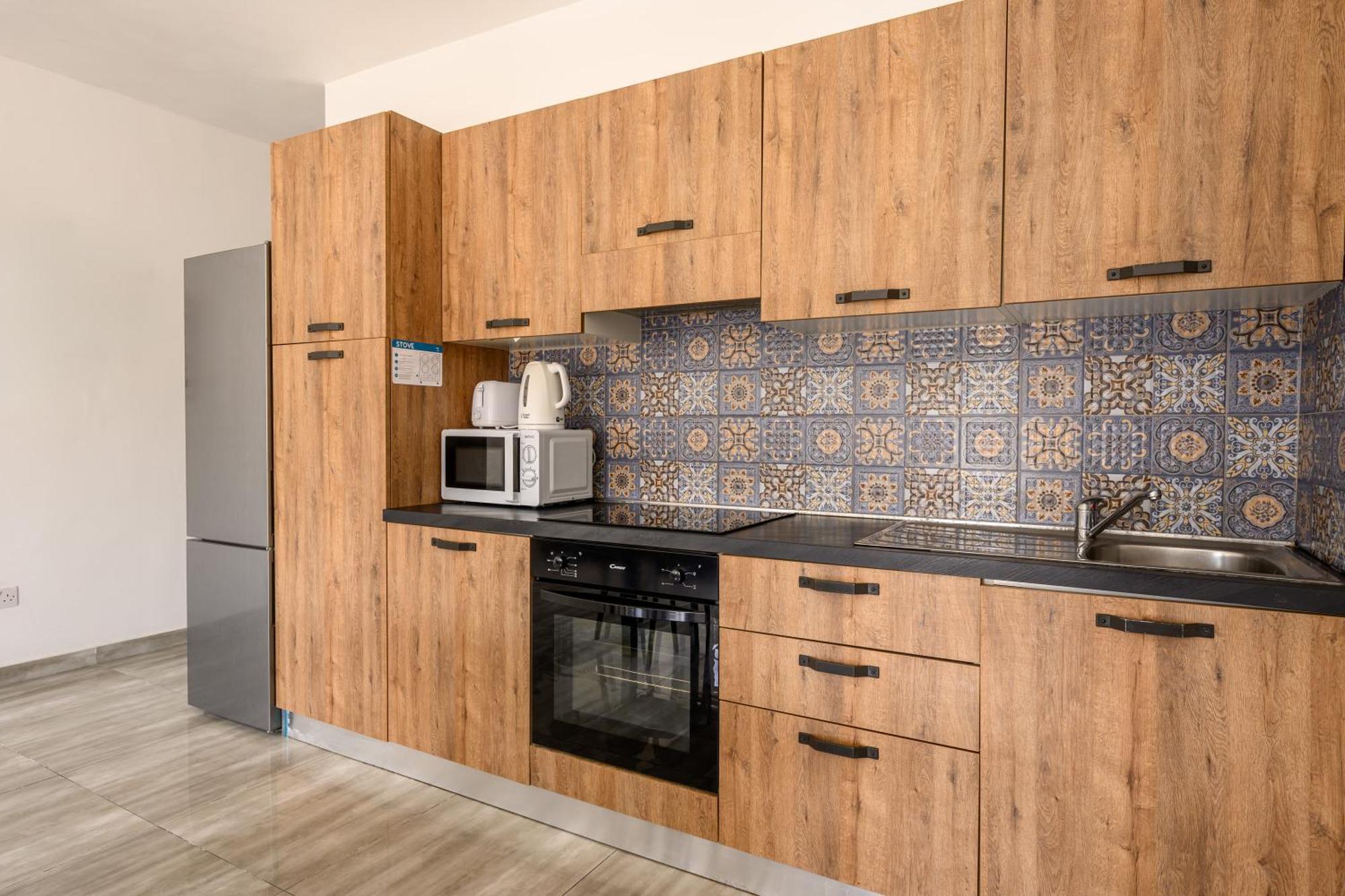 F11 1, Private Double With Private Bathroom In Shared Flat * Msida