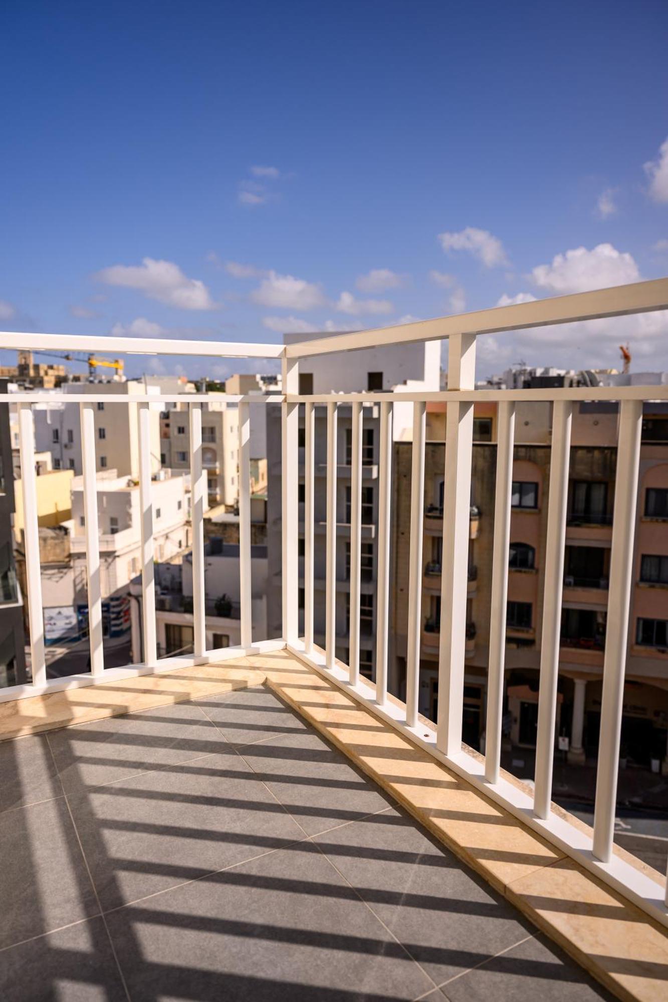F11 1, Private Double With Private Bathroom In Shared Flat Kwatera prywatna