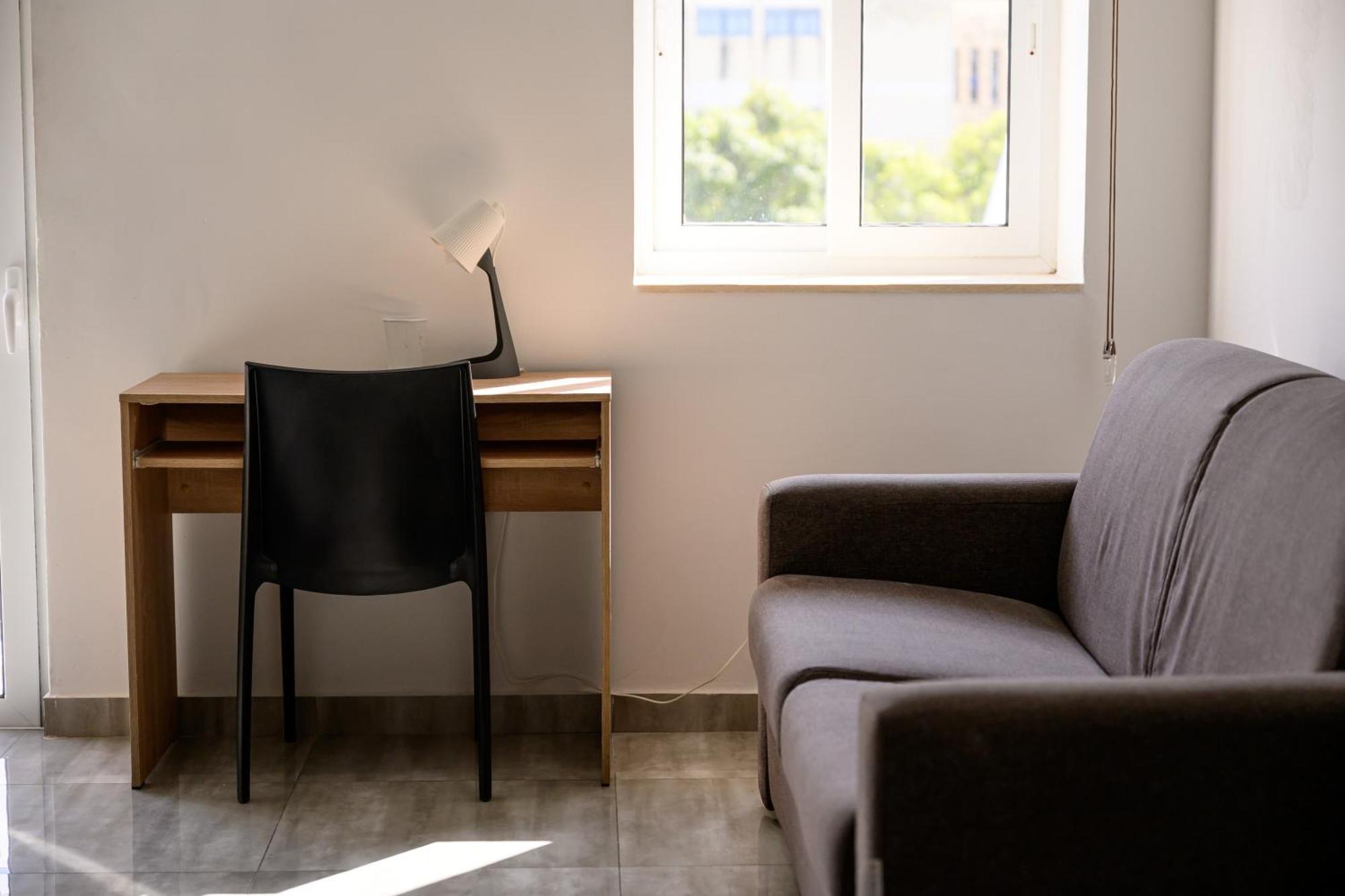 F11 1, Private Double With Private Bathroom In Shared Flat Kwatera prywatna Msida